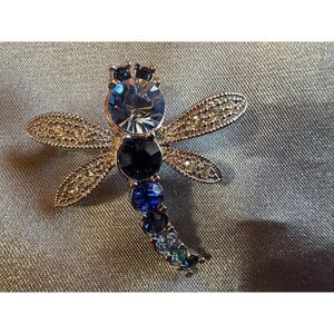 Blue Crystal Dragonfly Brooch Silver Tone Rhinestone Insect Nature Pin